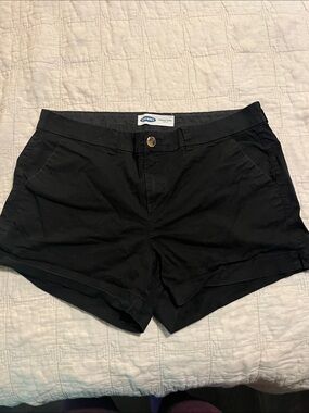 Old Navy Everyday Mid-Rise Shorts - Size 14